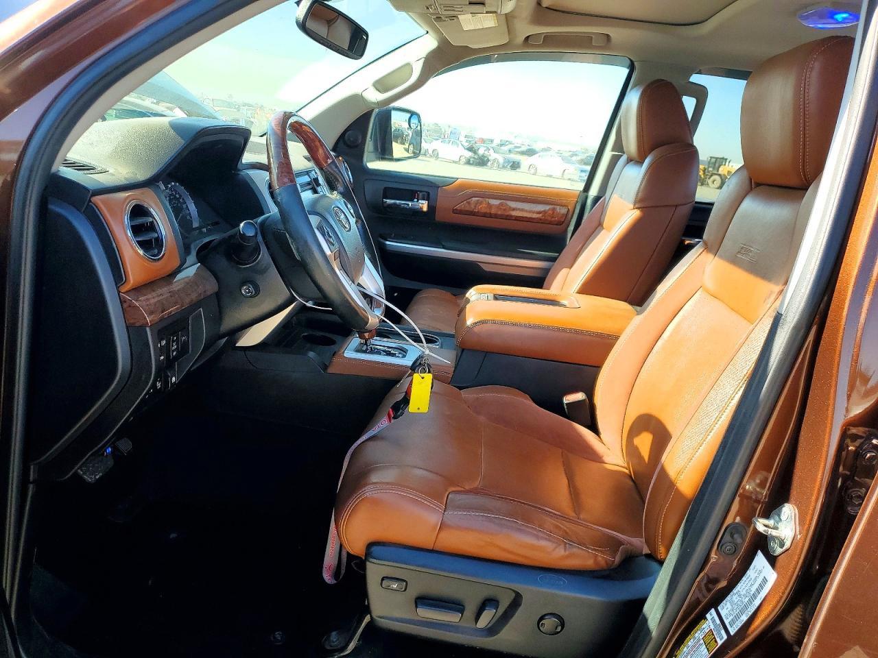 2016 TOYOTA TUNDRA