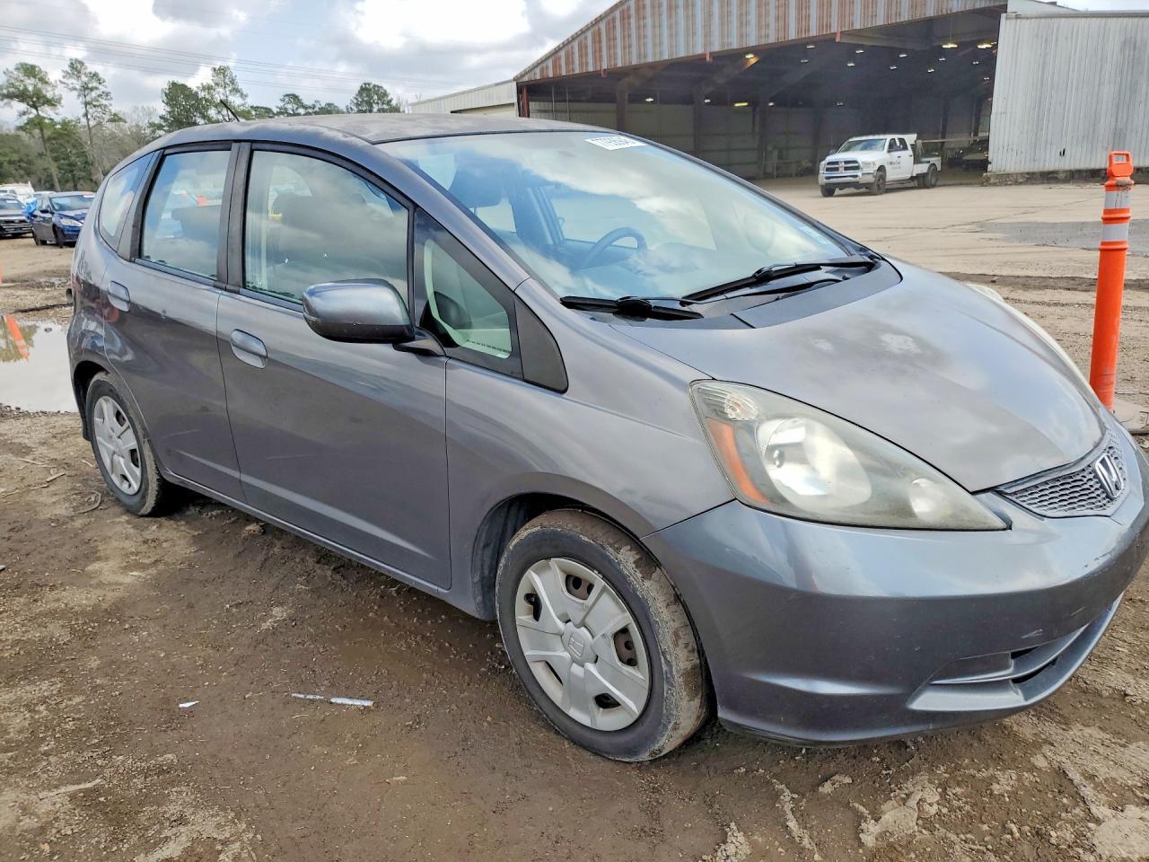 2012 HONDA FIT