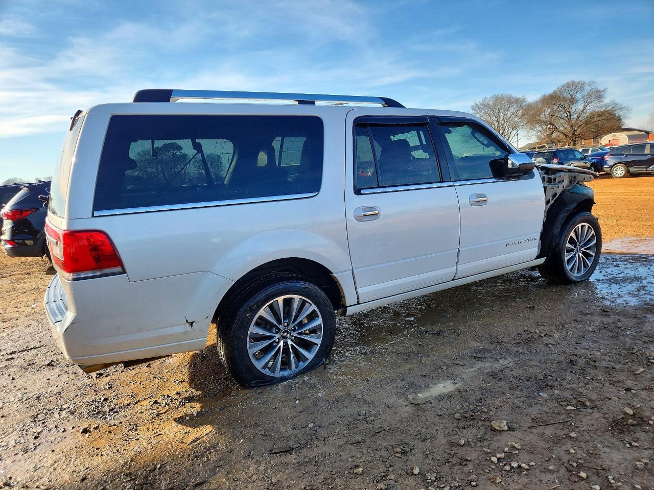2015 LINCOLN Navigator