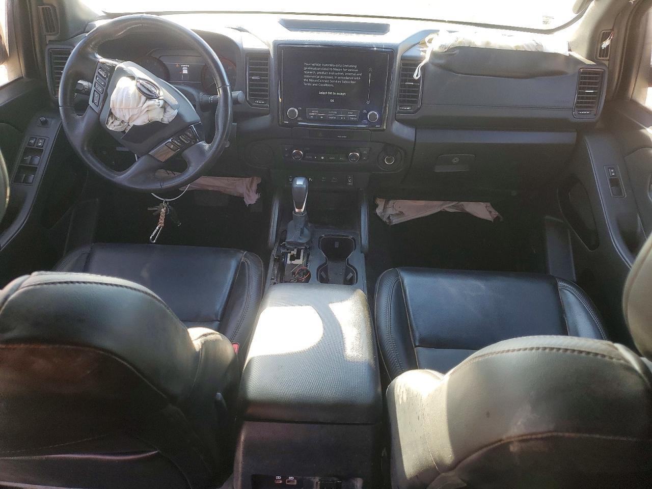 2022 NISSAN Frontier