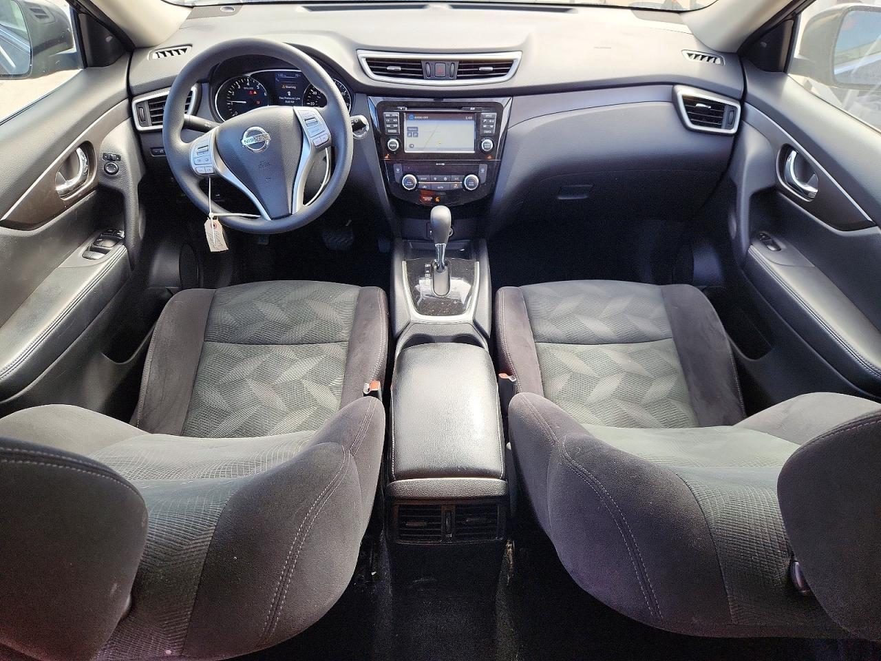 2015 NISSAN ROGUE