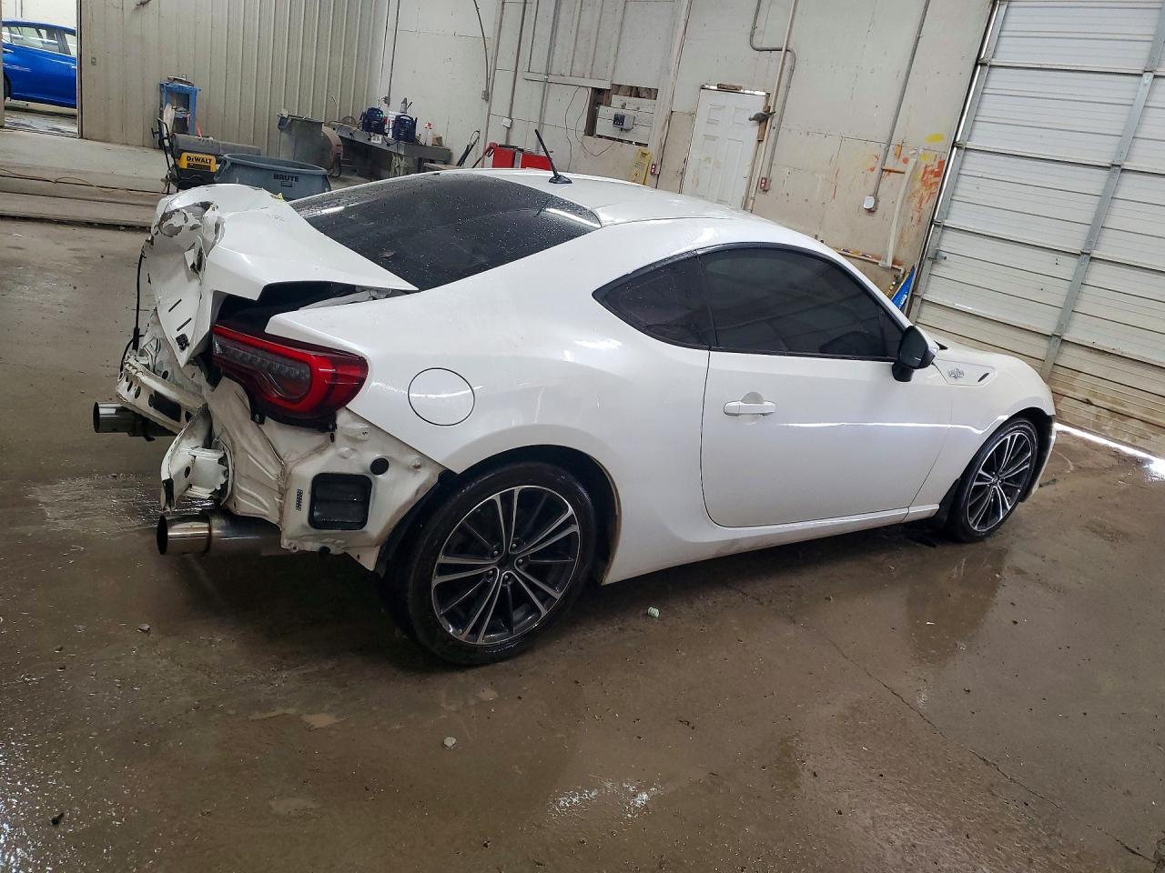 2014 SCION FR-S