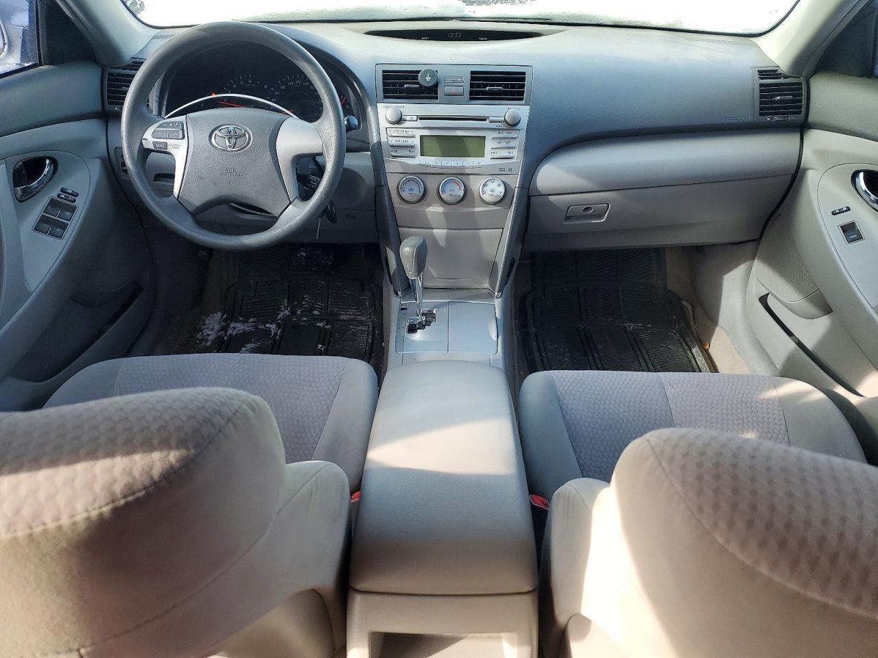 2010 TOYOTA CAMRY