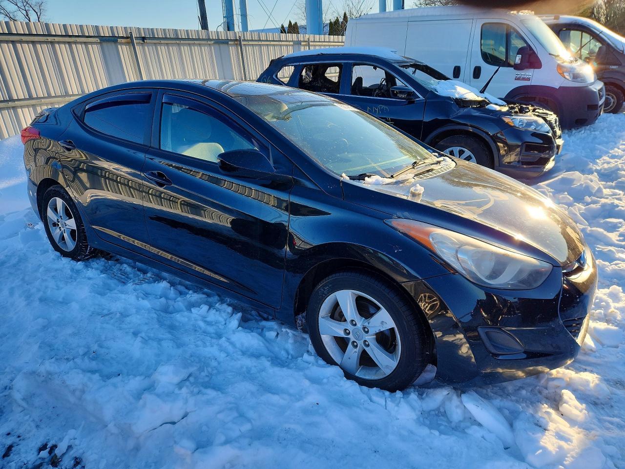 2011 HYUNDAI ELANTRA