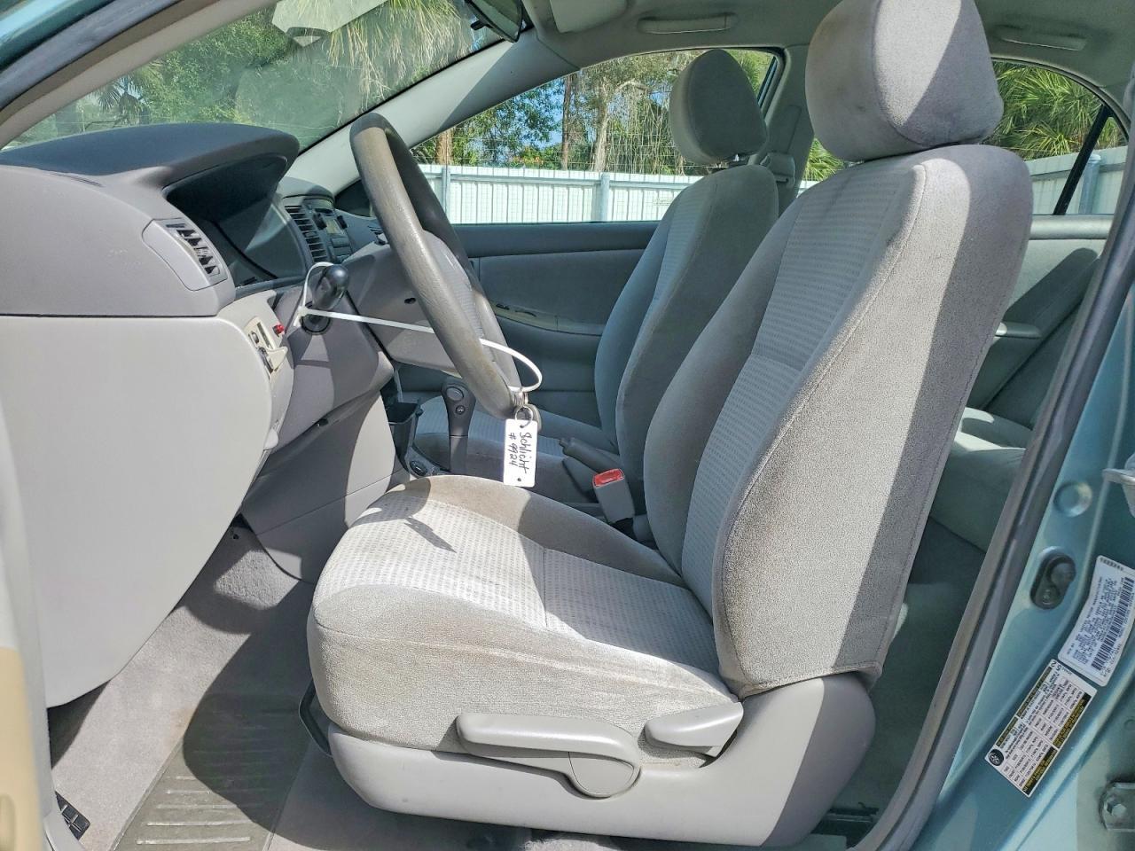 2006 TOYOTA COROLLA