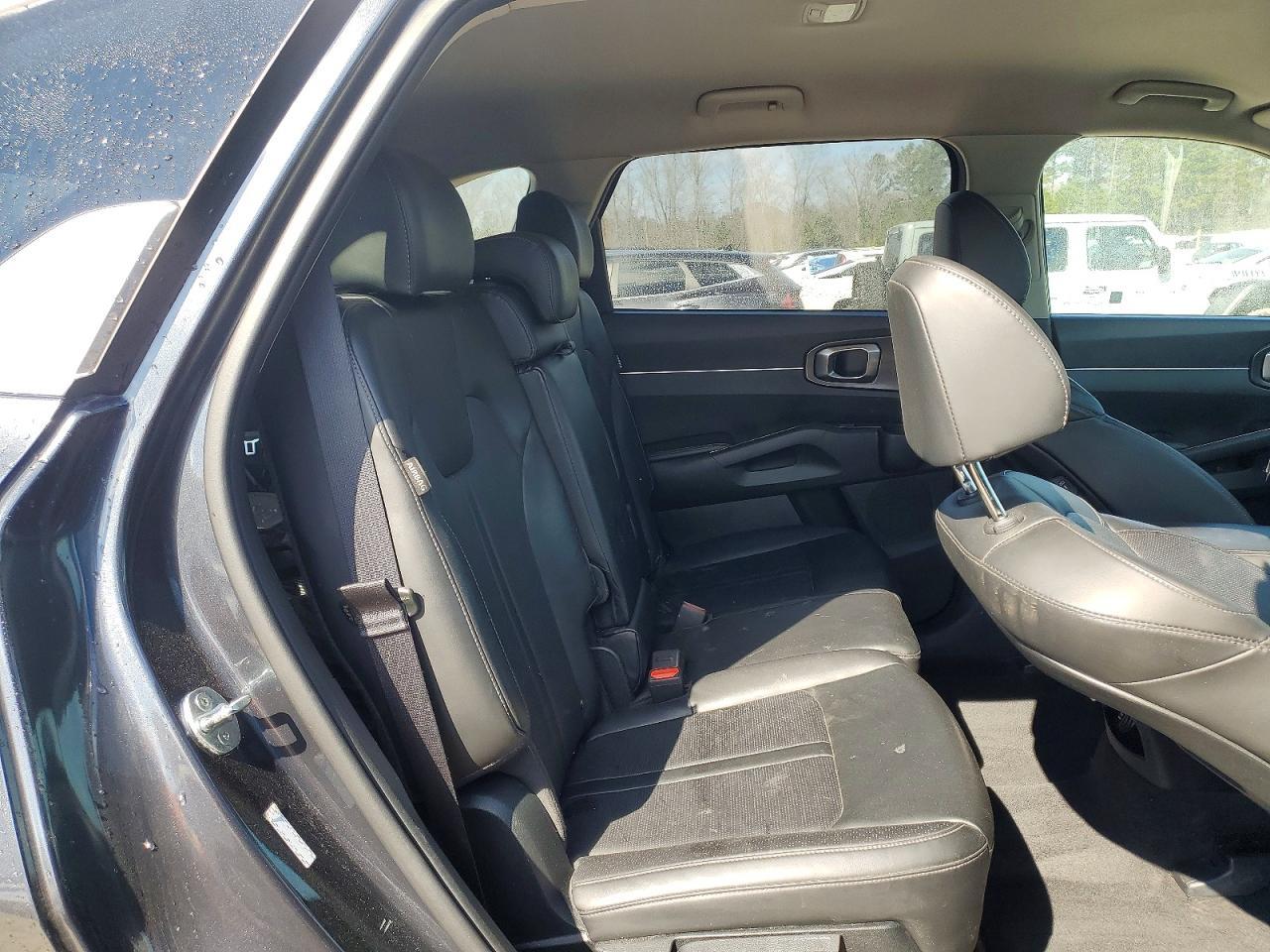 2024 KIA SORENTO
