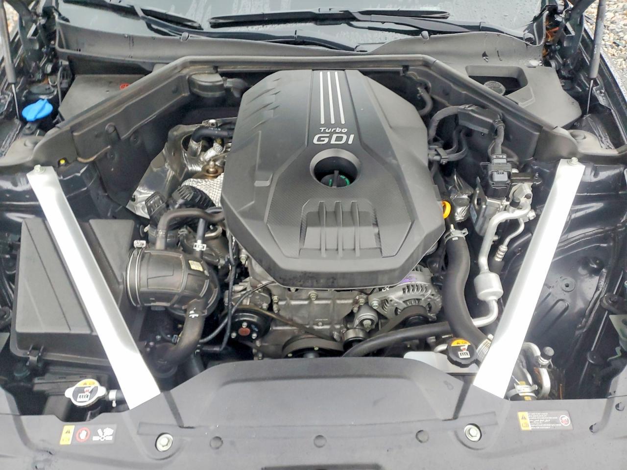 2021 KIA Stinger