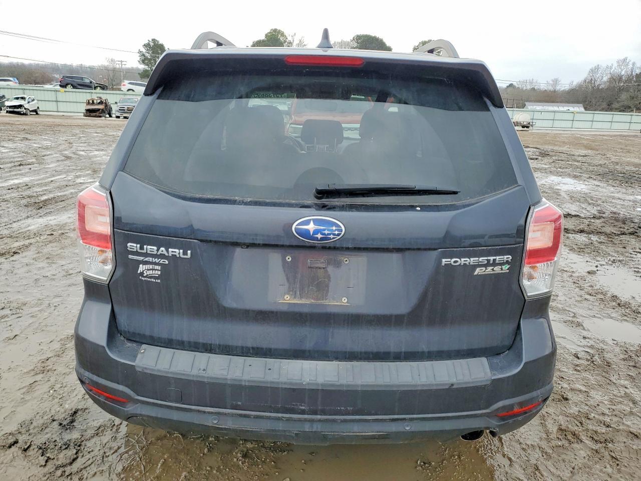2017 SUBARU FORESTER