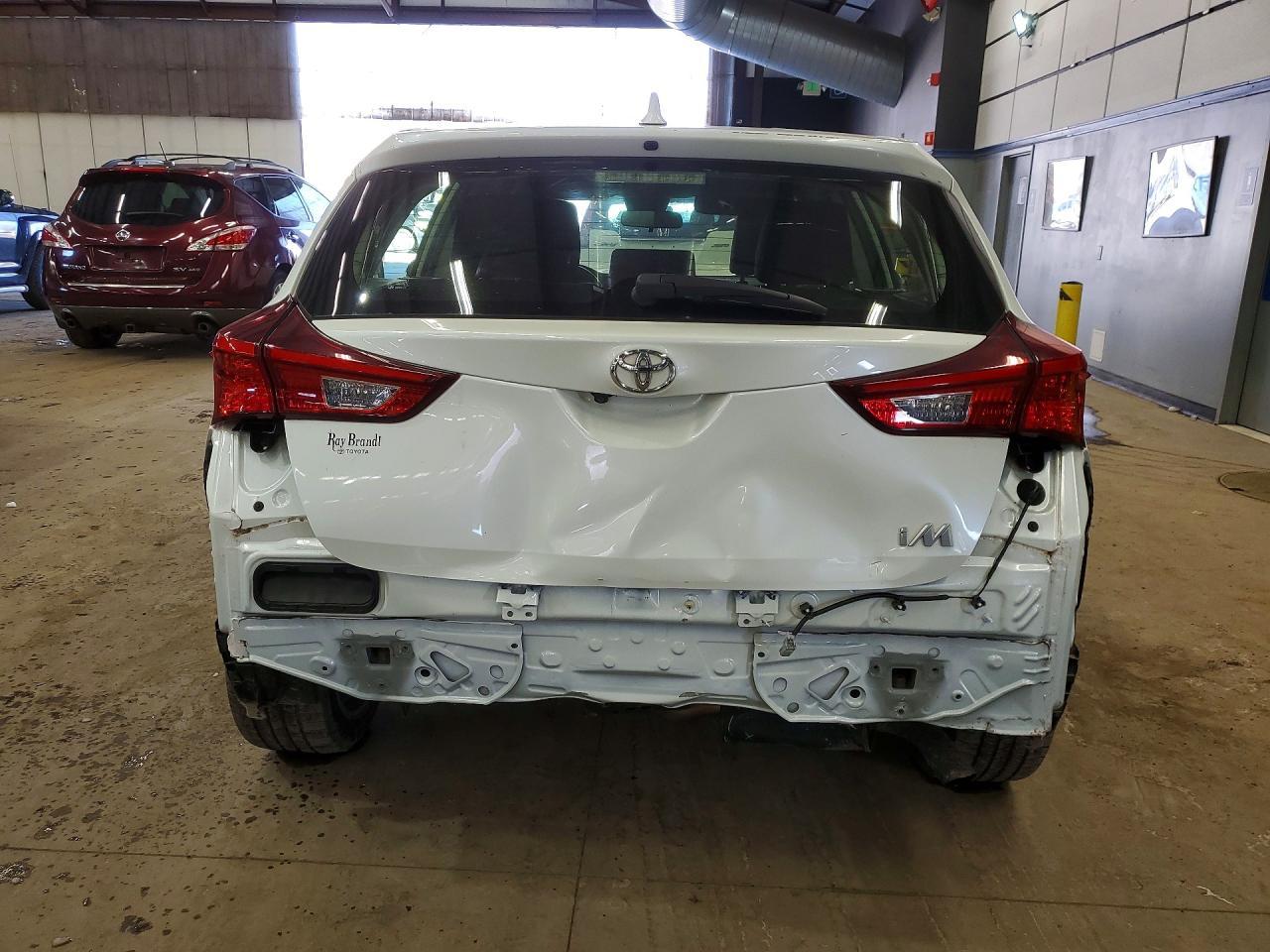 2018 TOYOTA COROLLA