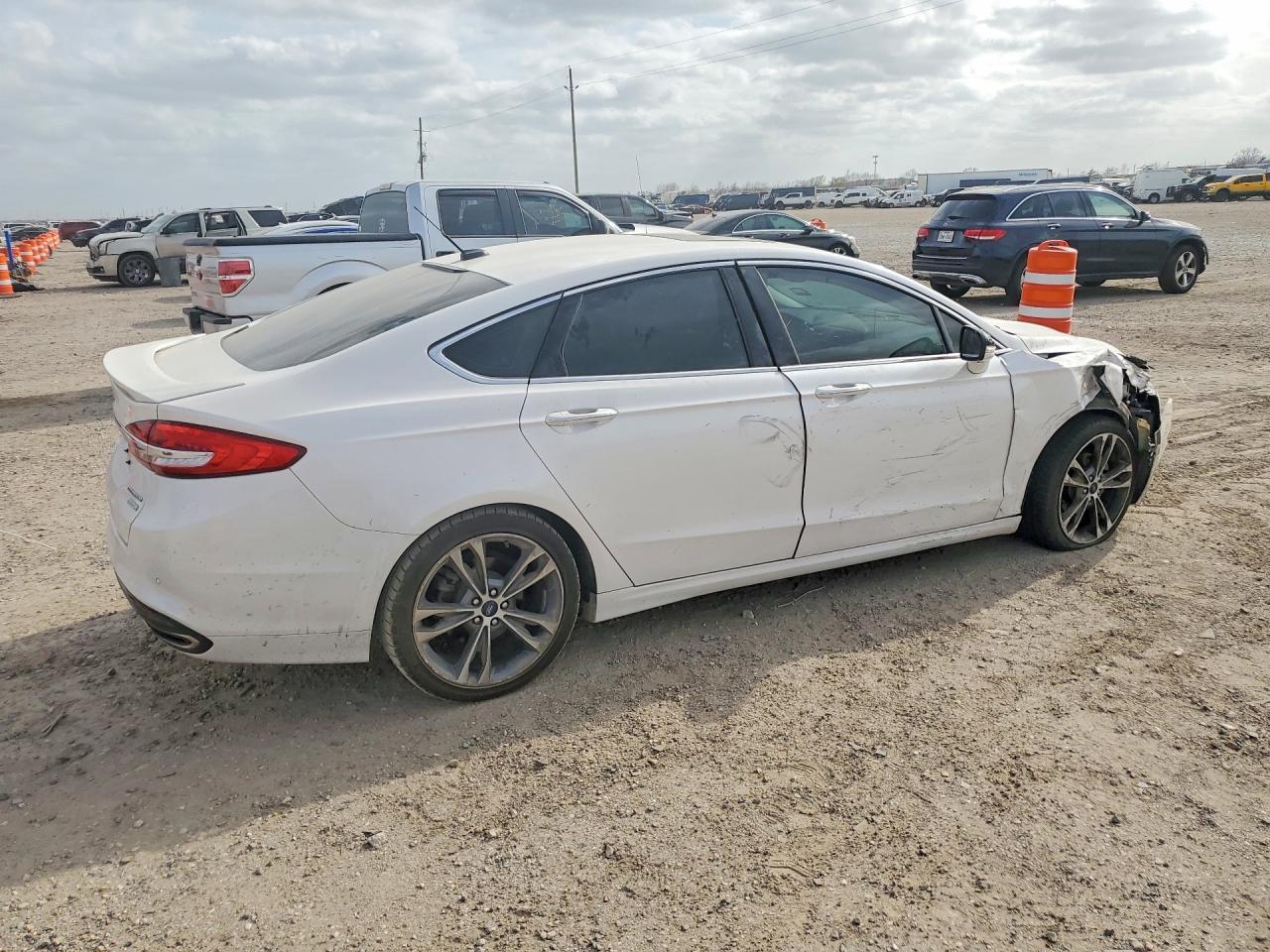 2017 FORD FUSION
