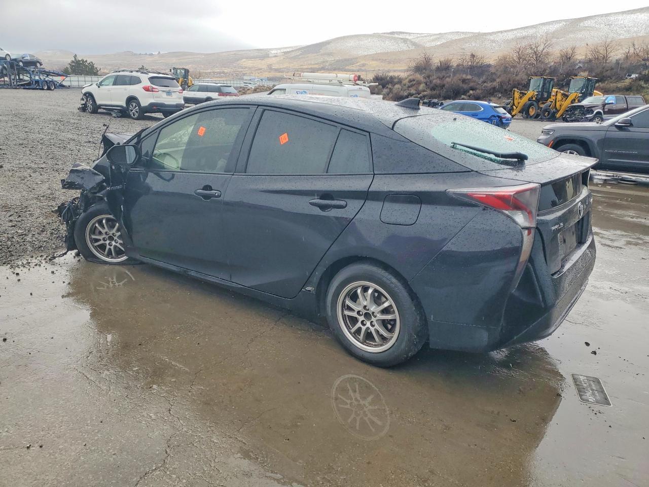 2016 TOYOTA PRIUS