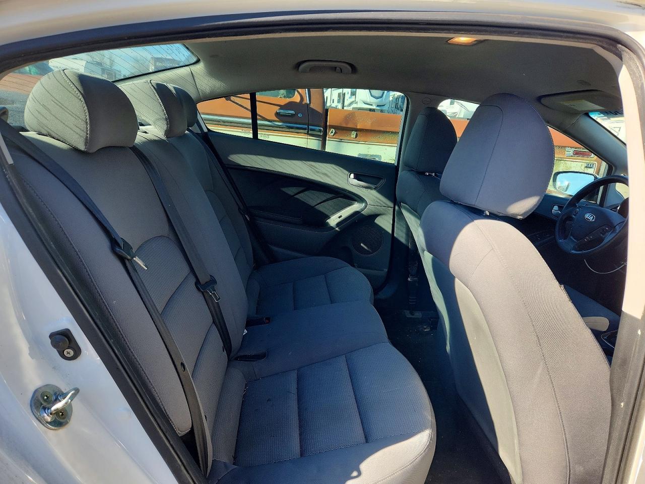 2017 KIA FORTE