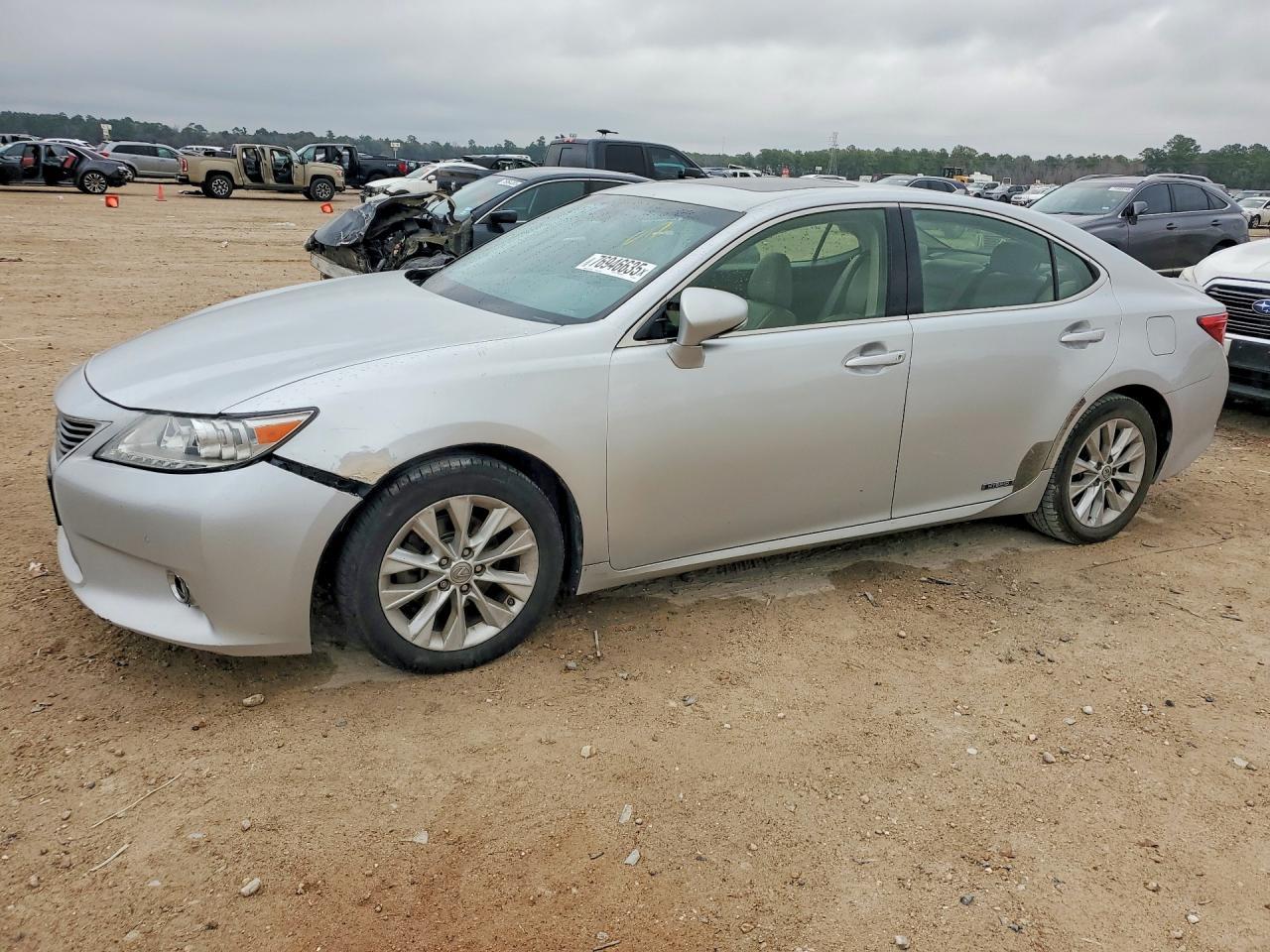 2013 LEXUS ES 300H