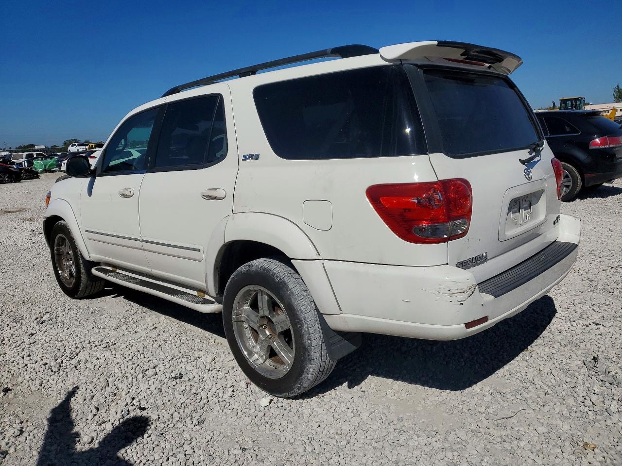2005 TOYOTA Sequoia