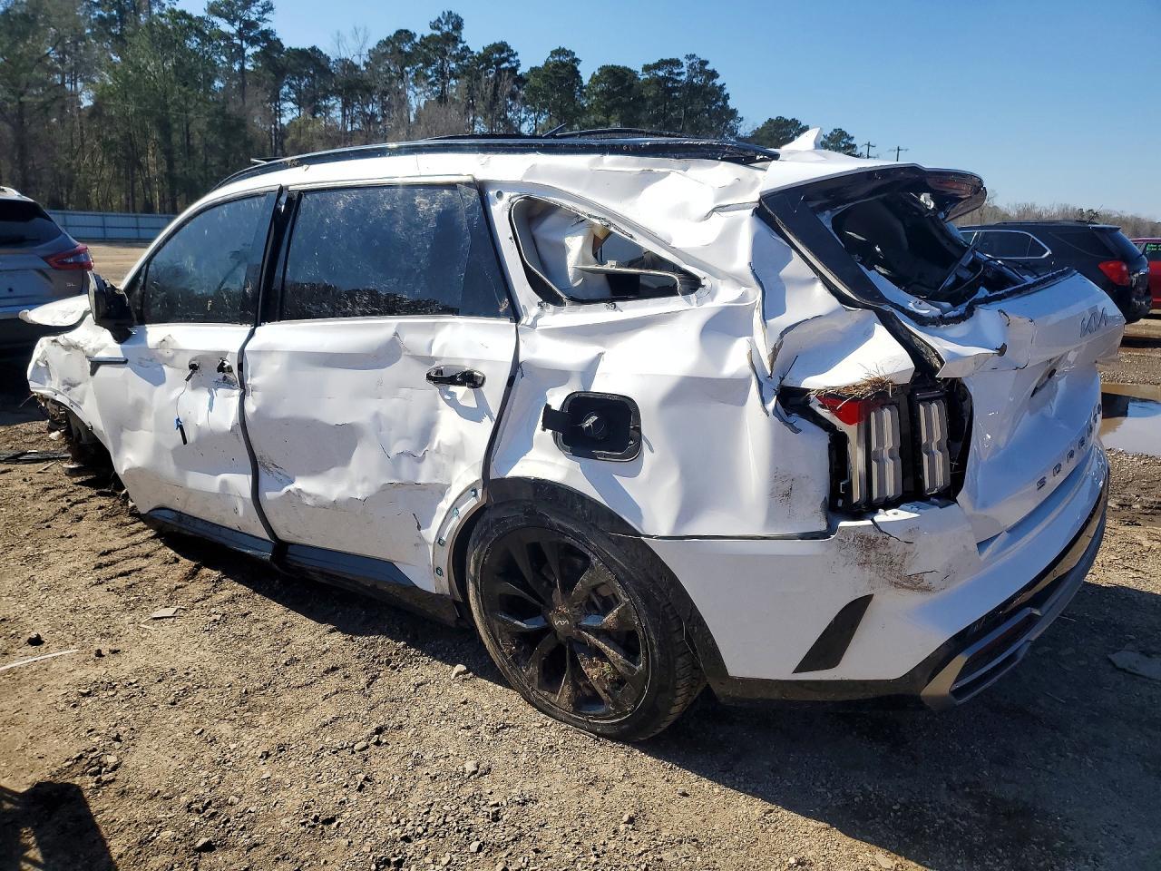 2022 KIA SORENTO