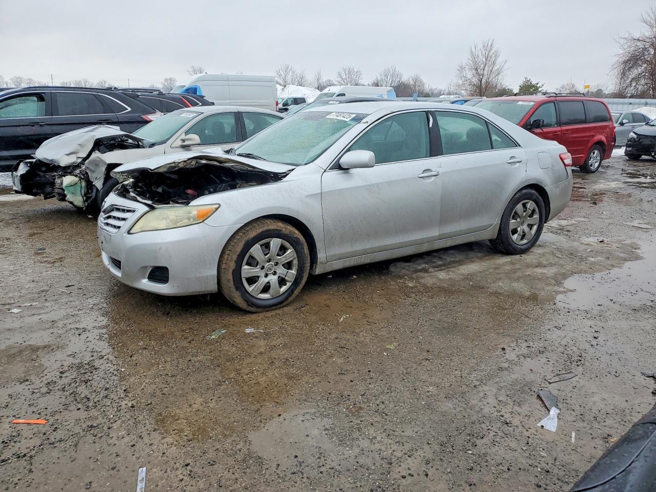 2010 TOYOTA CAMRY