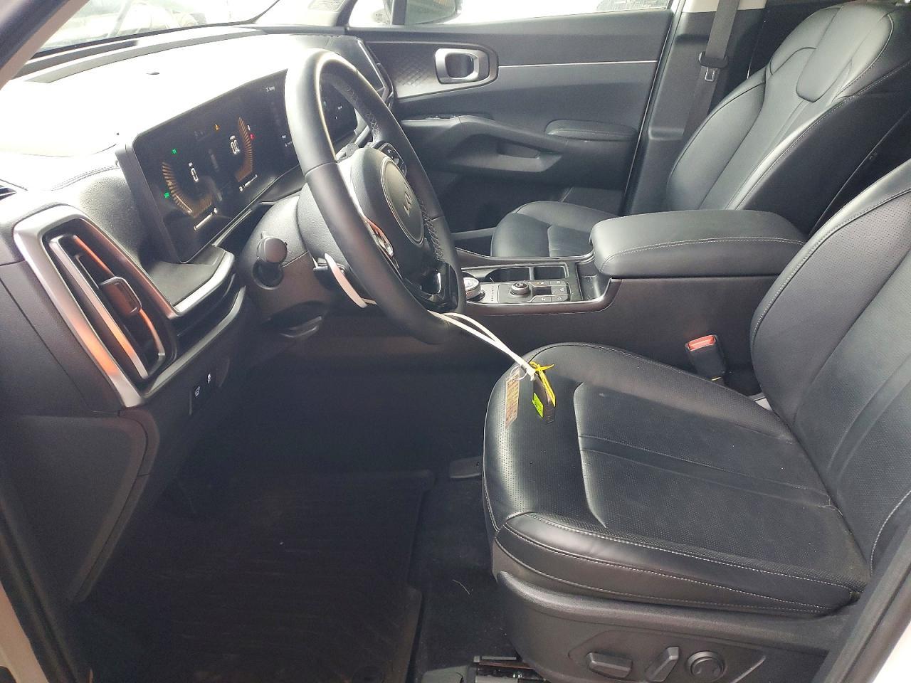 2025 KIA SORENTO