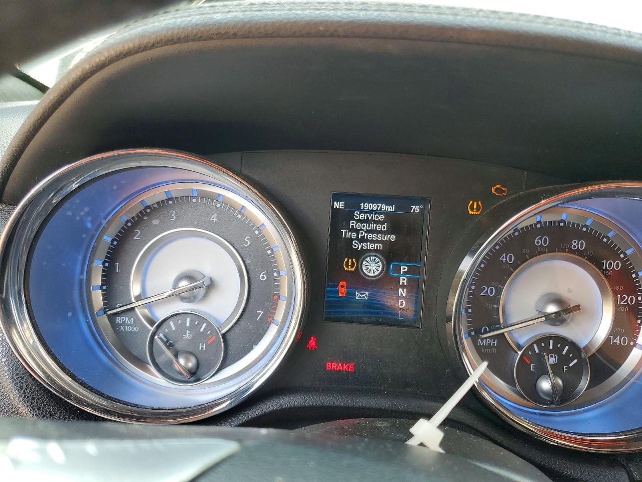 2014 CHRYSLER 300