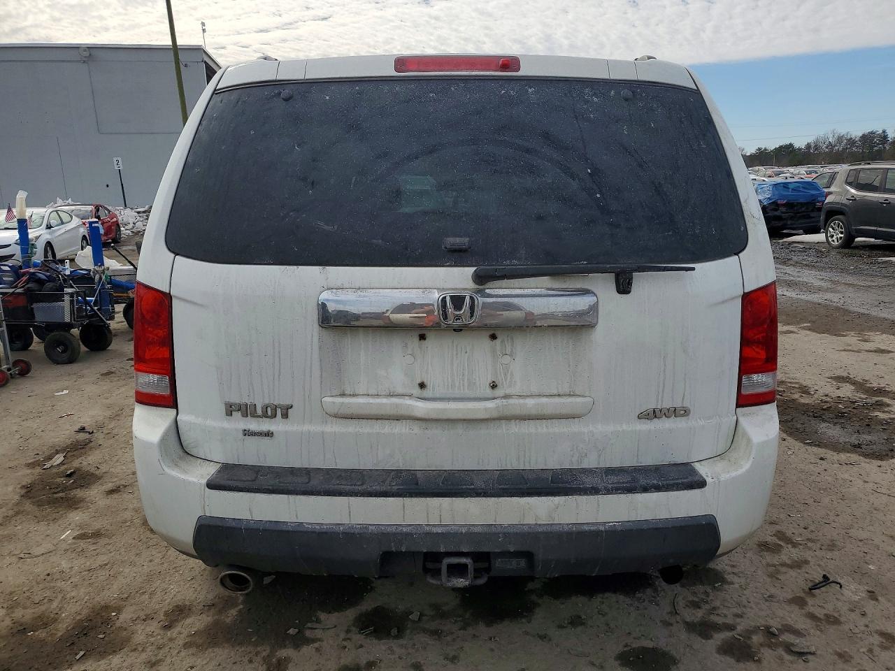 2011 HONDA PILOT