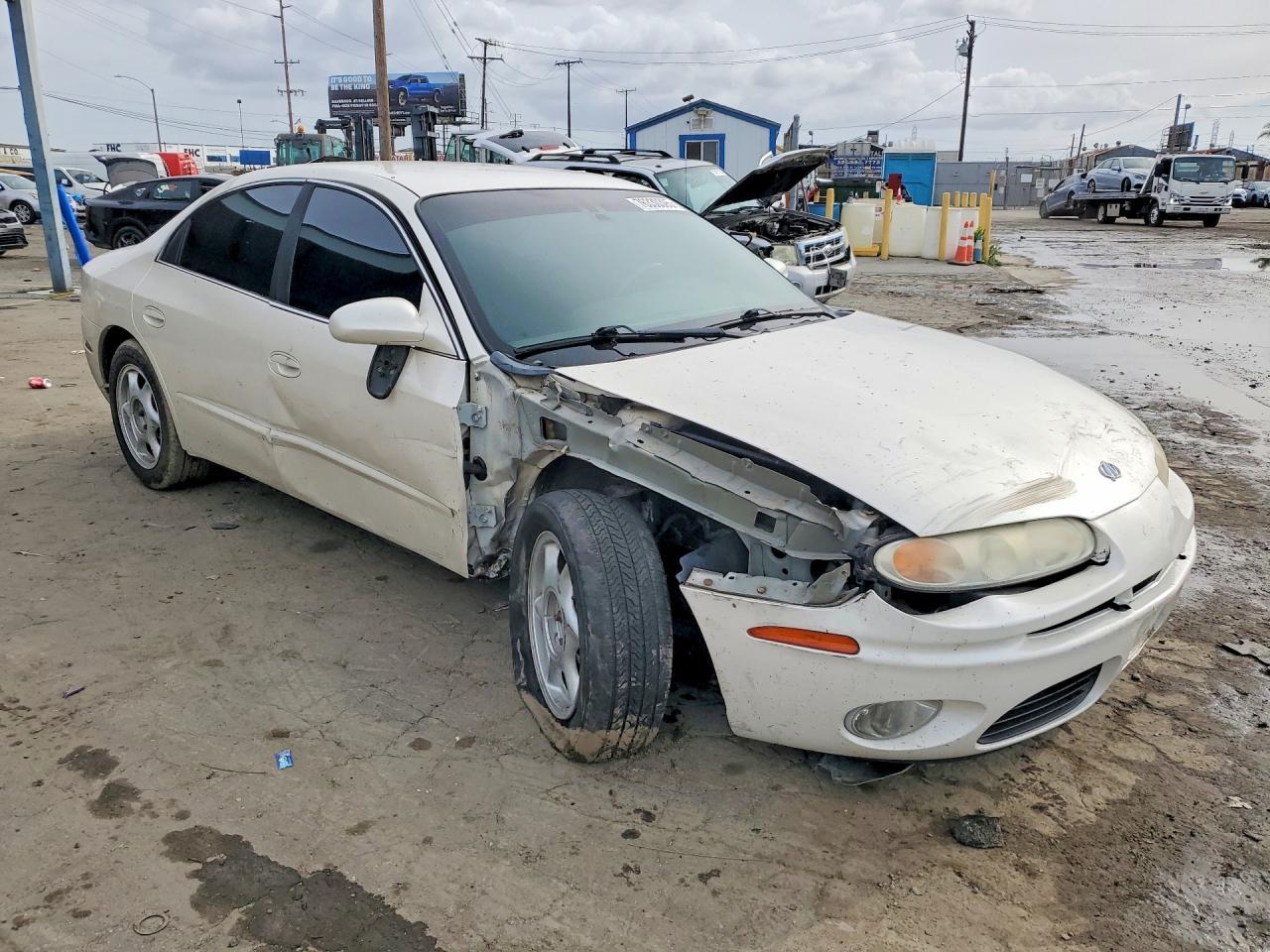 2003 OLDSMOBILE Aurora