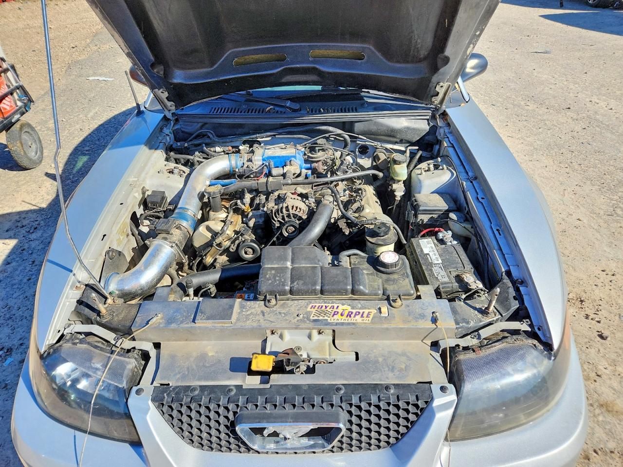 2001 FORD MUSTANG