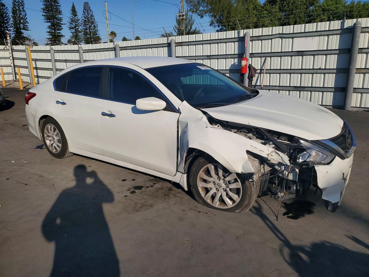 2017 NISSAN ALTIMA