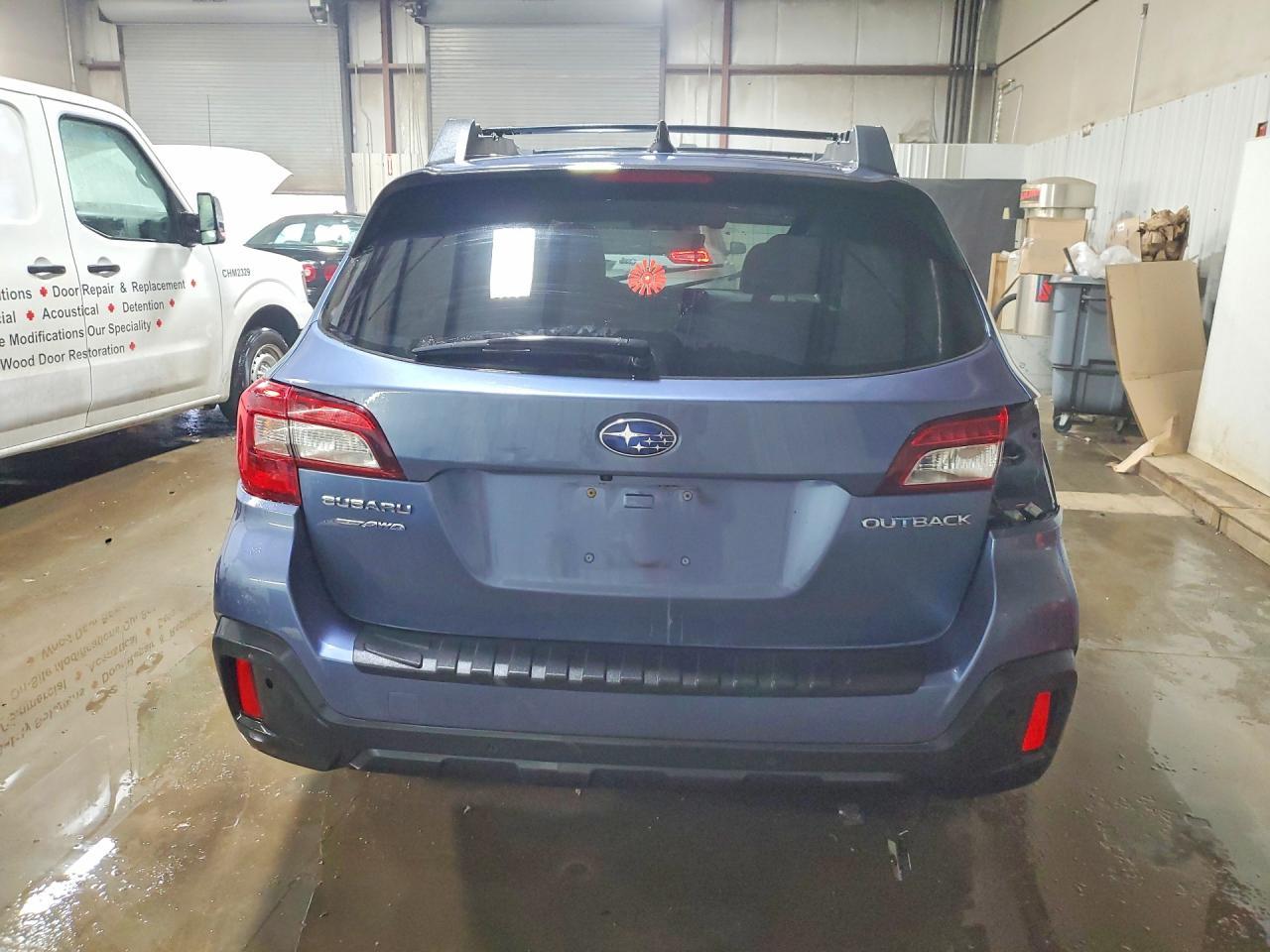 2018 SUBARU Outback