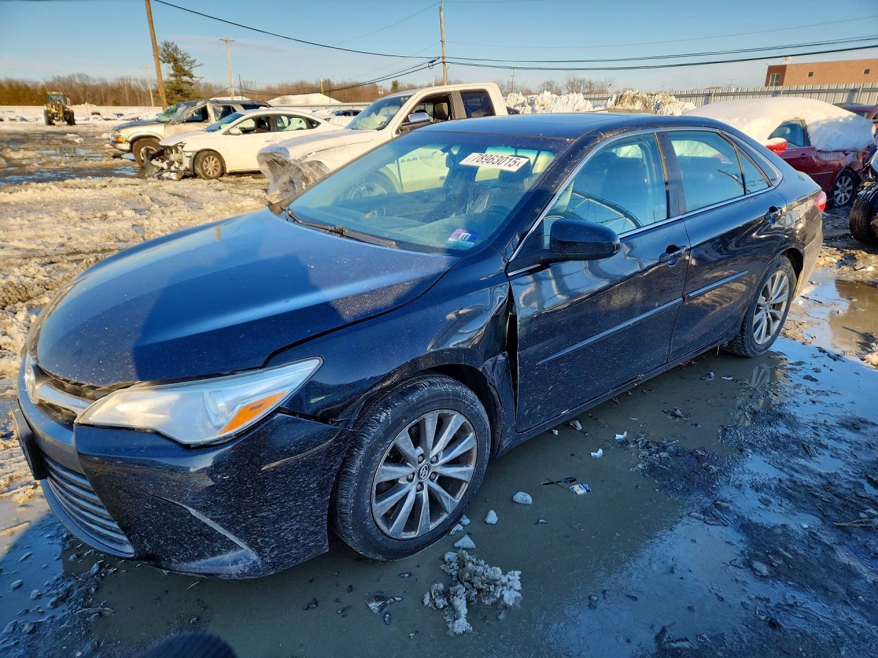 2017 TOYOTA CAMRY