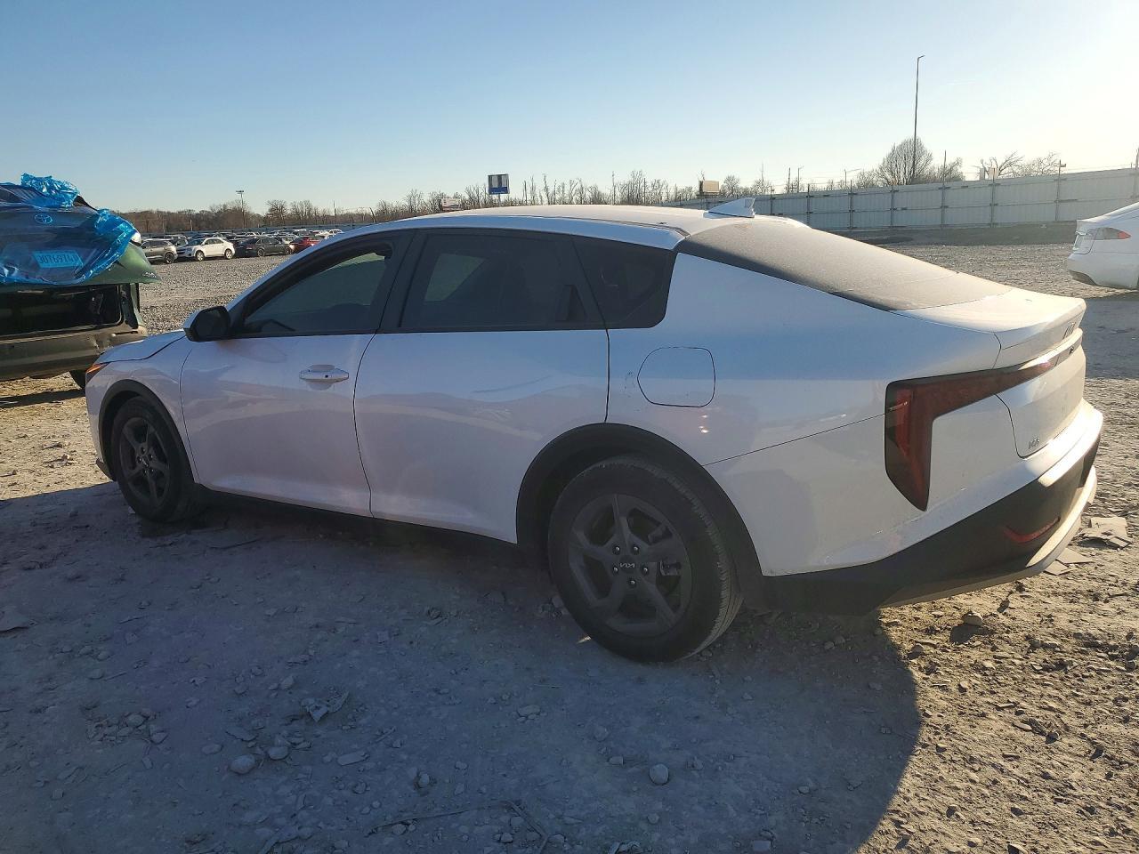 2025 KIA K4