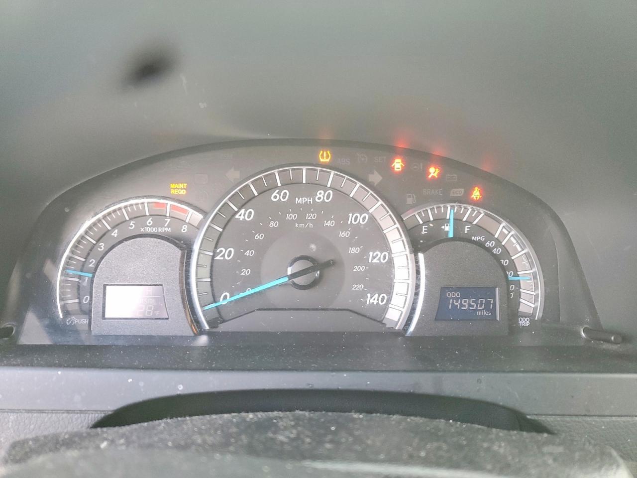 2013 TOYOTA CAMRY