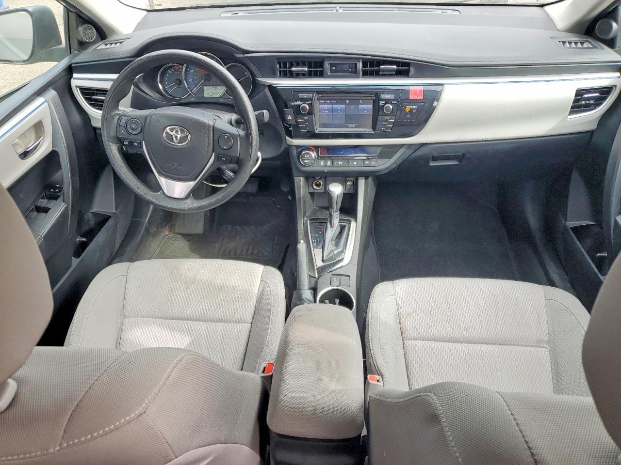 2015 TOYOTA COROLLA