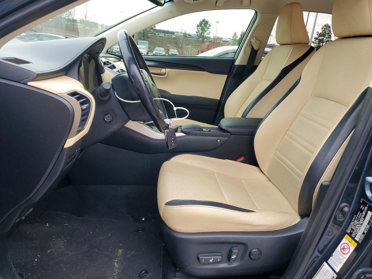 2015 LEXUS NX 300H