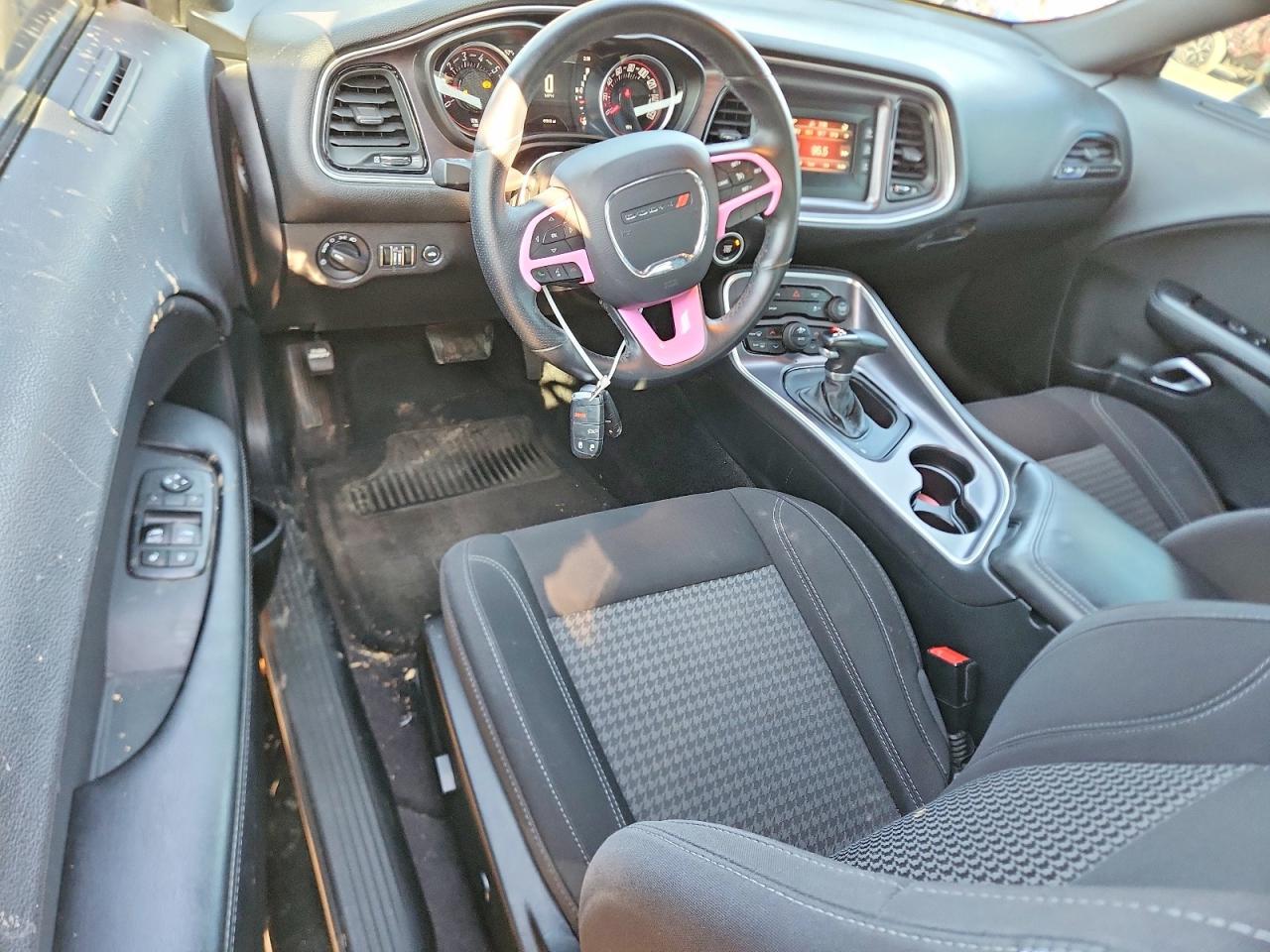 2017 DODGE Challenger