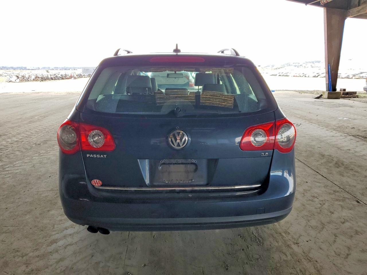 2007 VOLKSWAGEN Passat