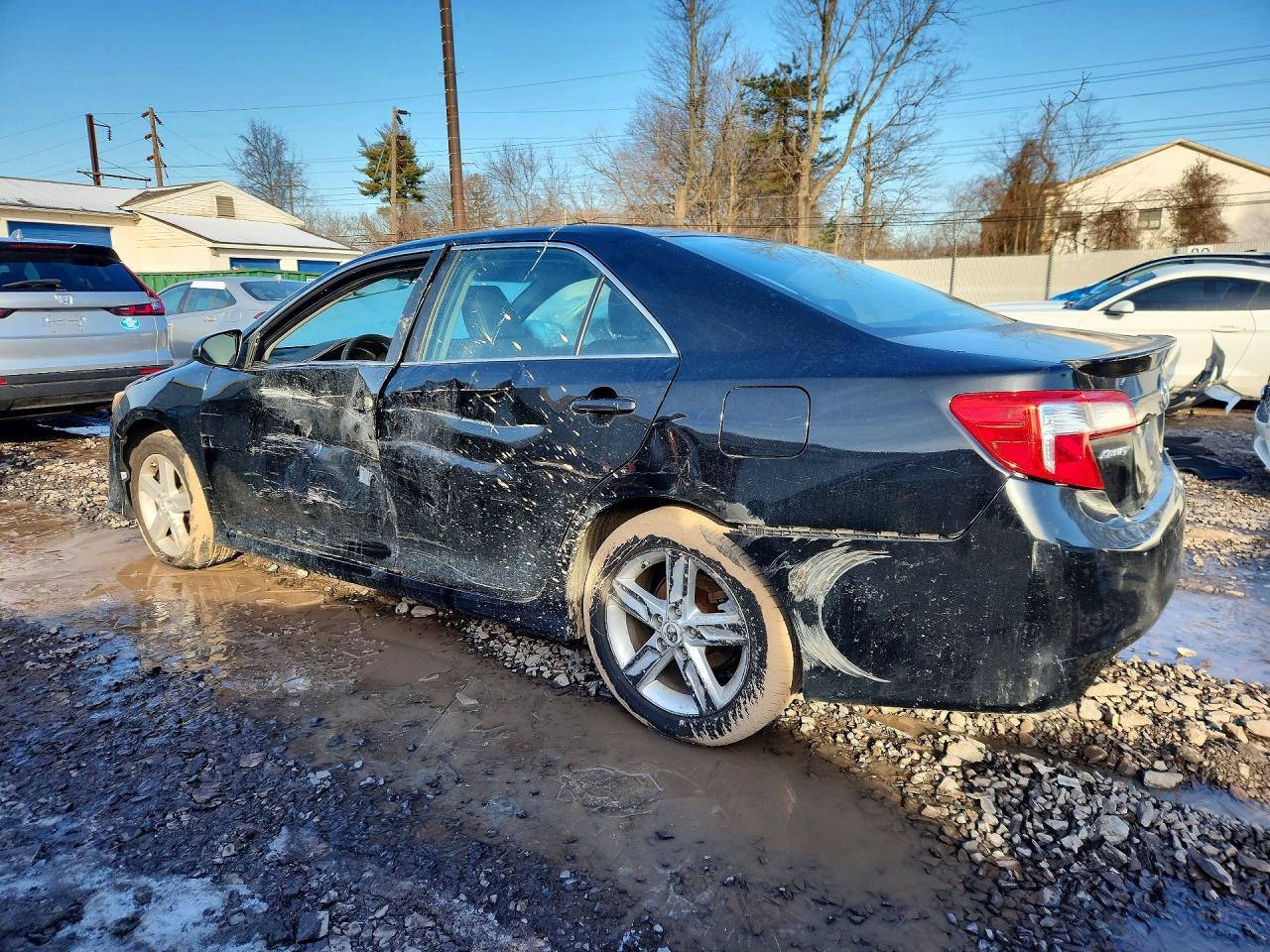 2012 TOYOTA CAMRY