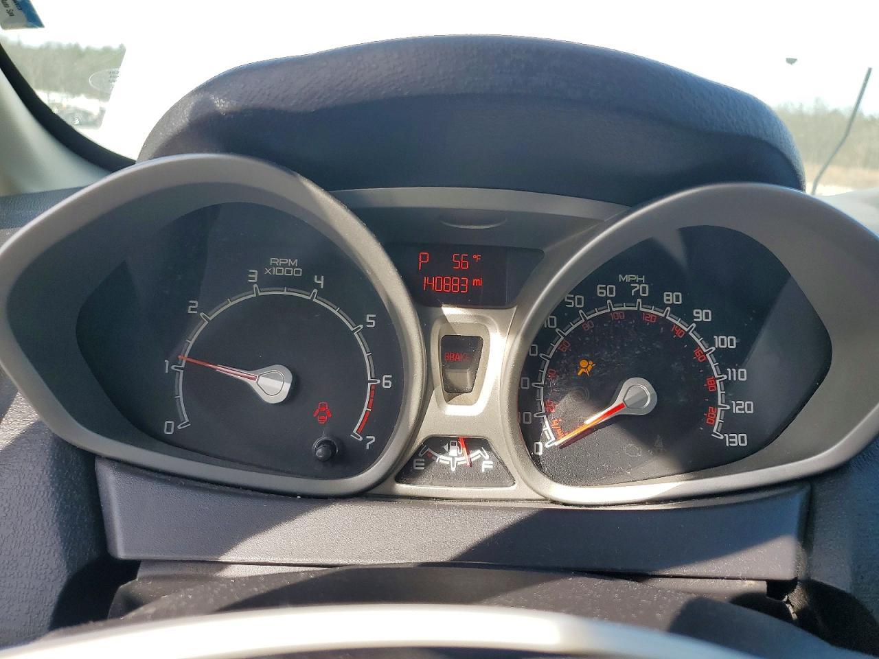 2011 FORD Fiesta