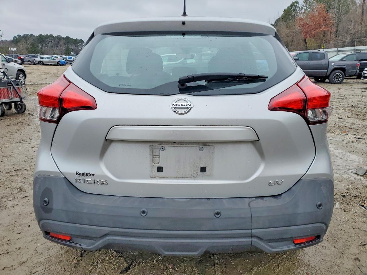2020 NISSAN KICKS