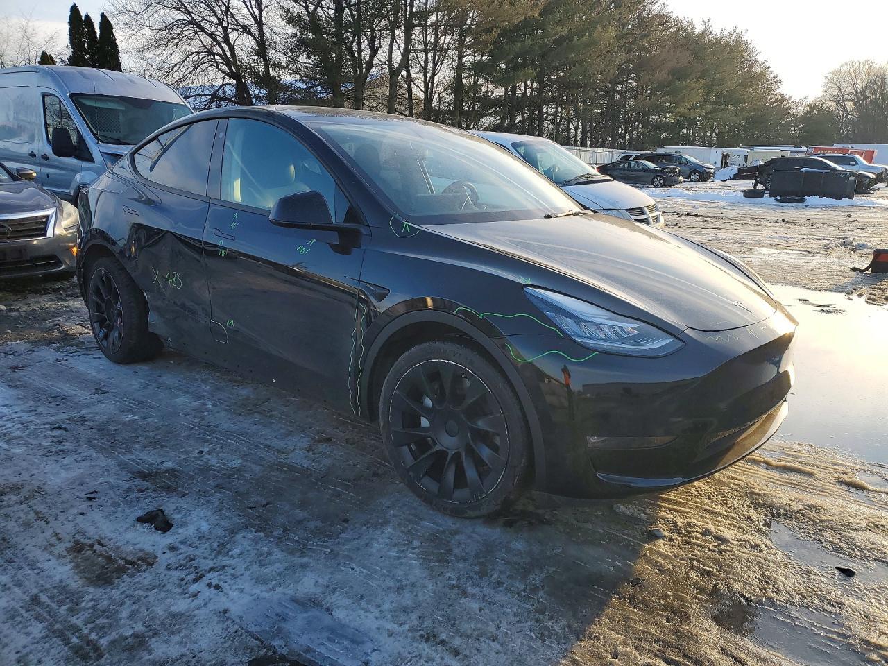 2021 TESLA MODEL Y