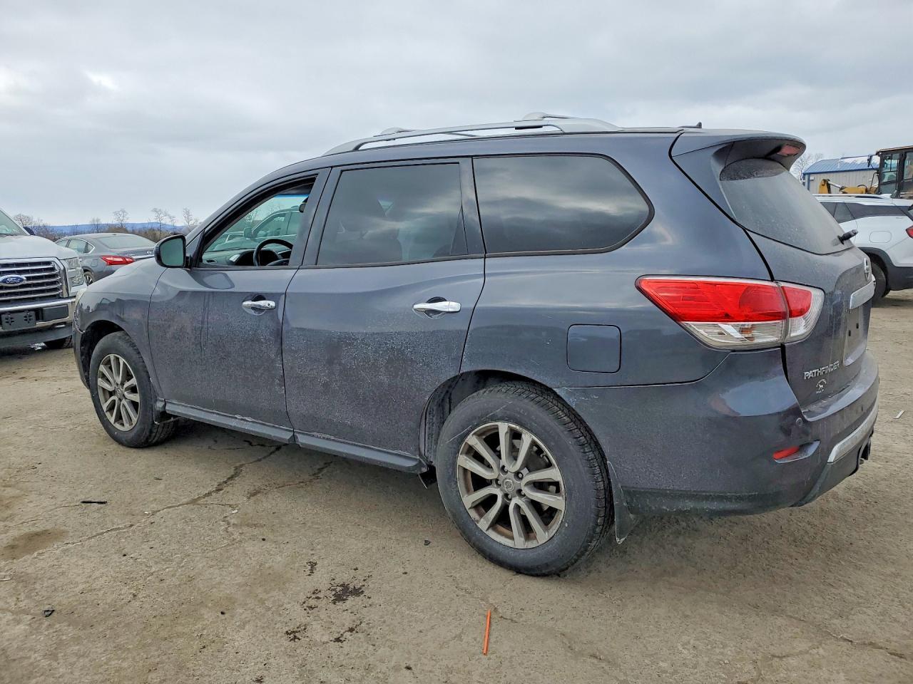 2014 NISSAN PATHFINDER