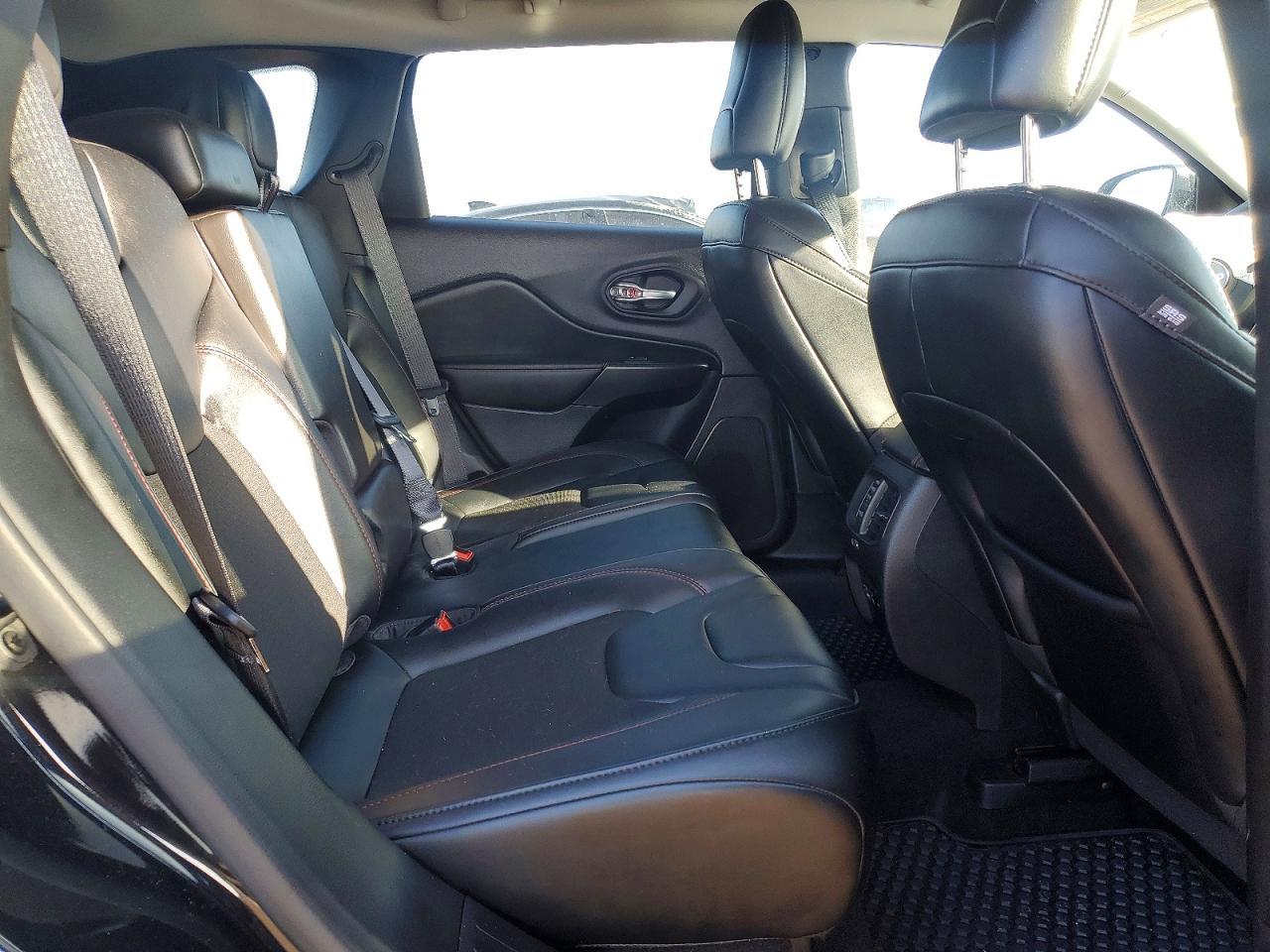 2022 JEEP CHEROKEE