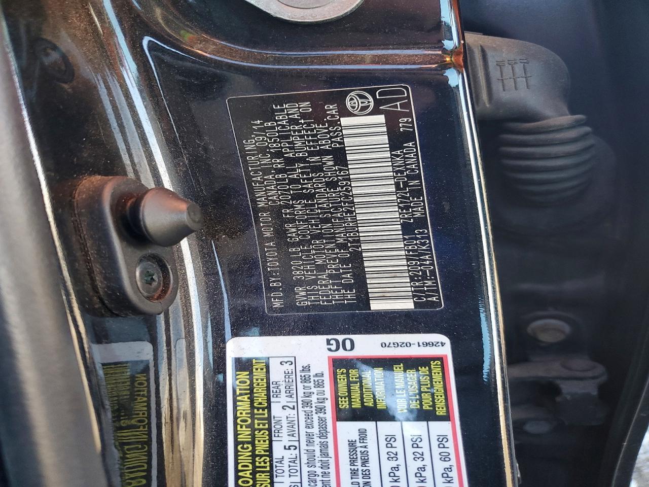 2015 TOYOTA COROLLA