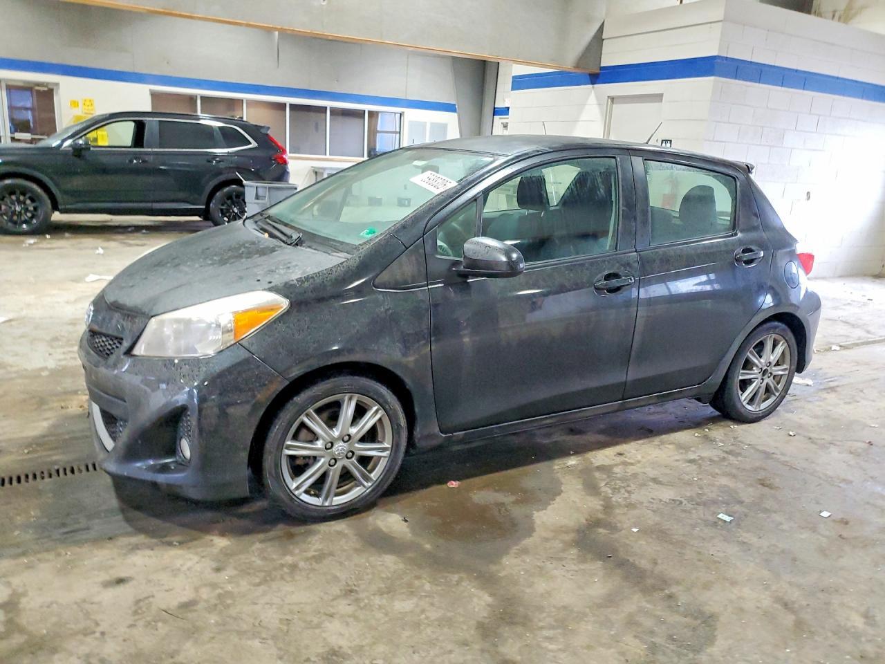 2012 TOYOTA YARIS