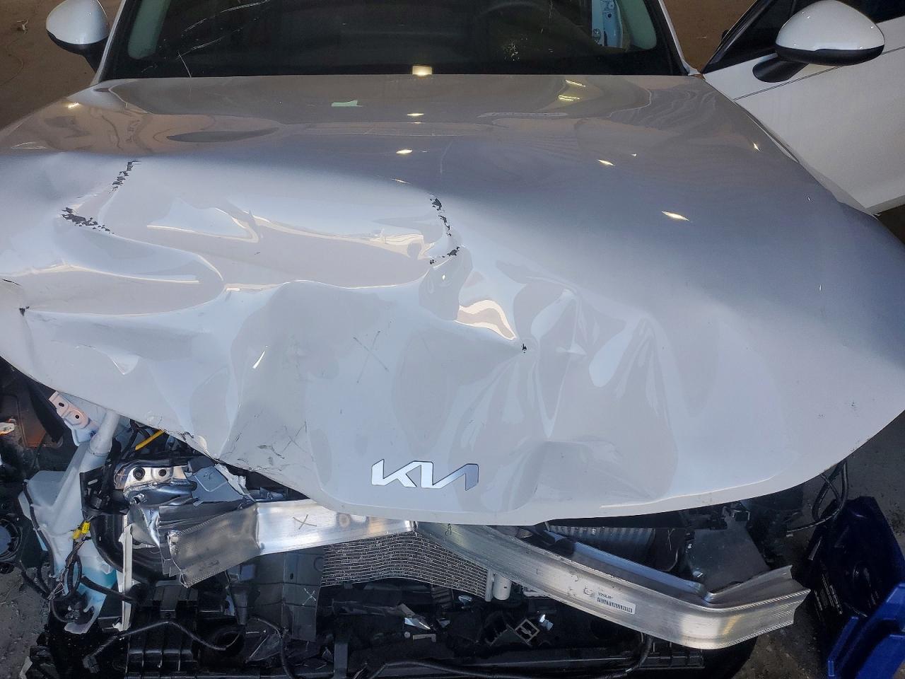 2023 KIA K5