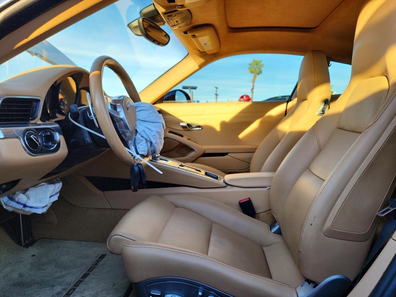 2016 PORSCHE 911
