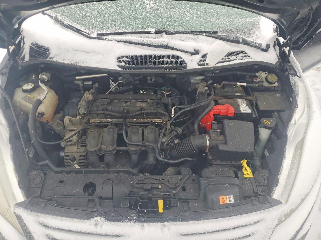 2013 FORD Fiesta