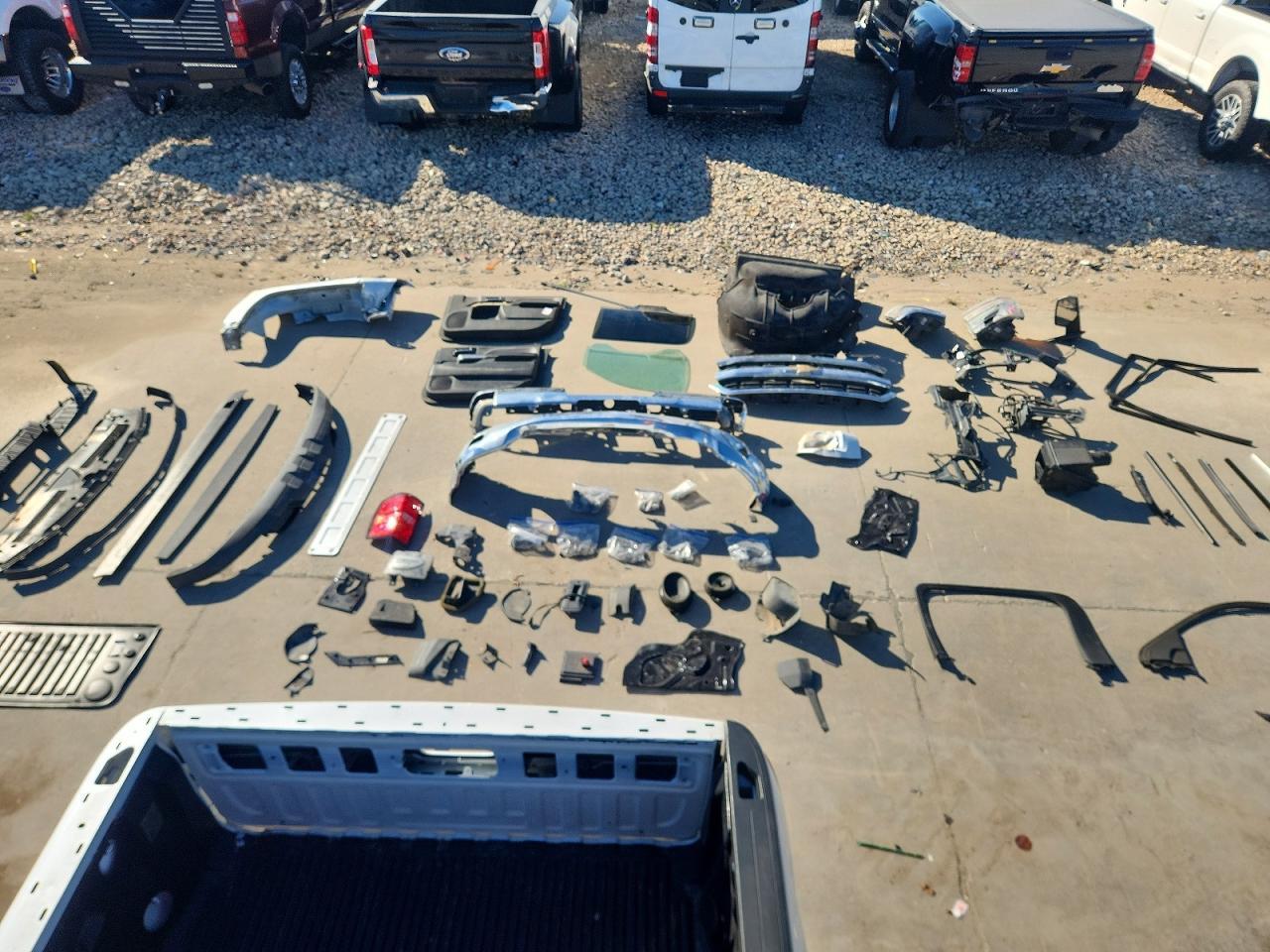 2018 CHEVROLET Silverado