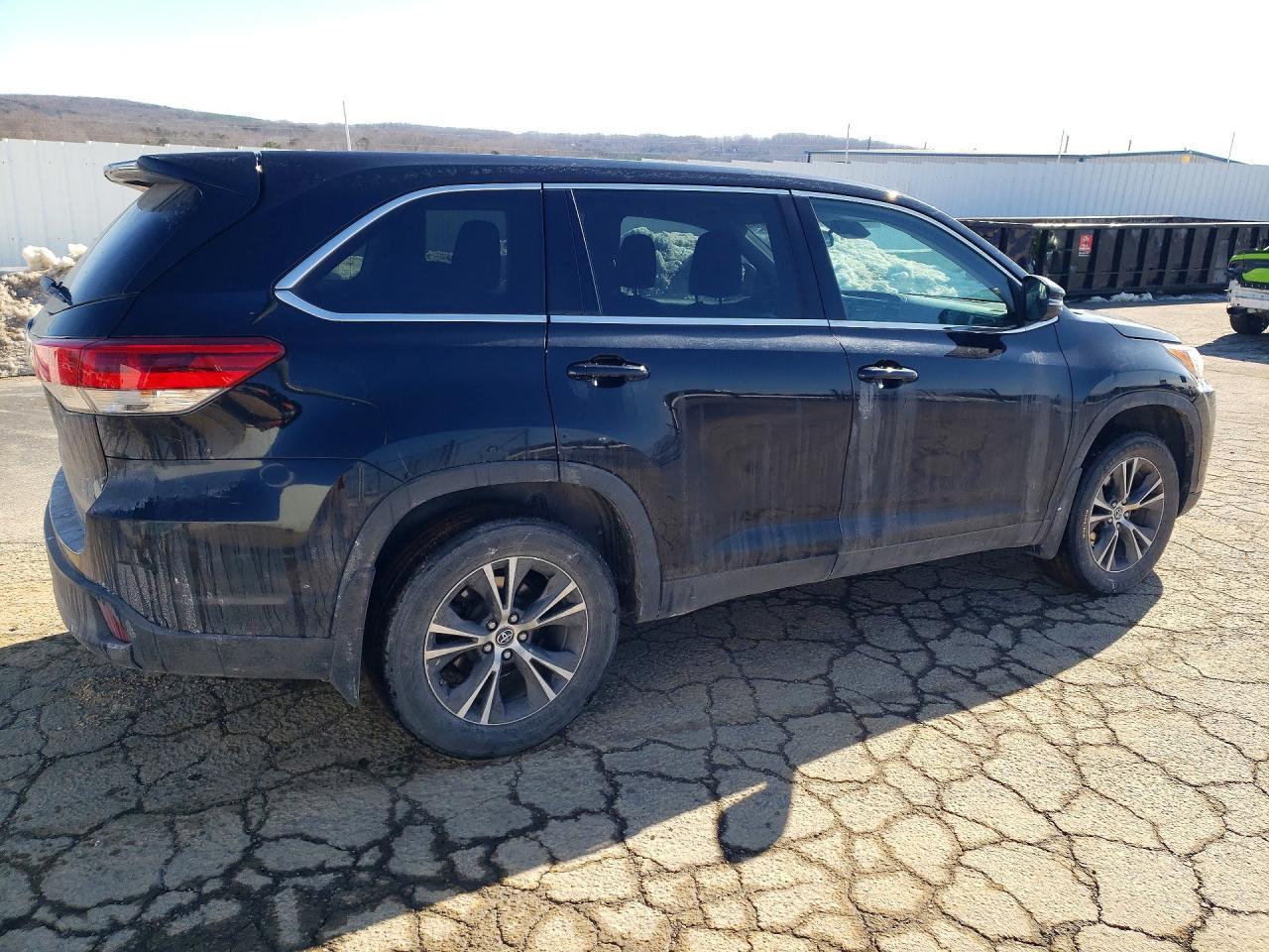 2019 TOYOTA HIGHLANDER