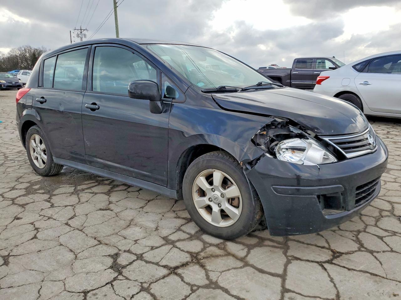 2012 NISSAN VERSA