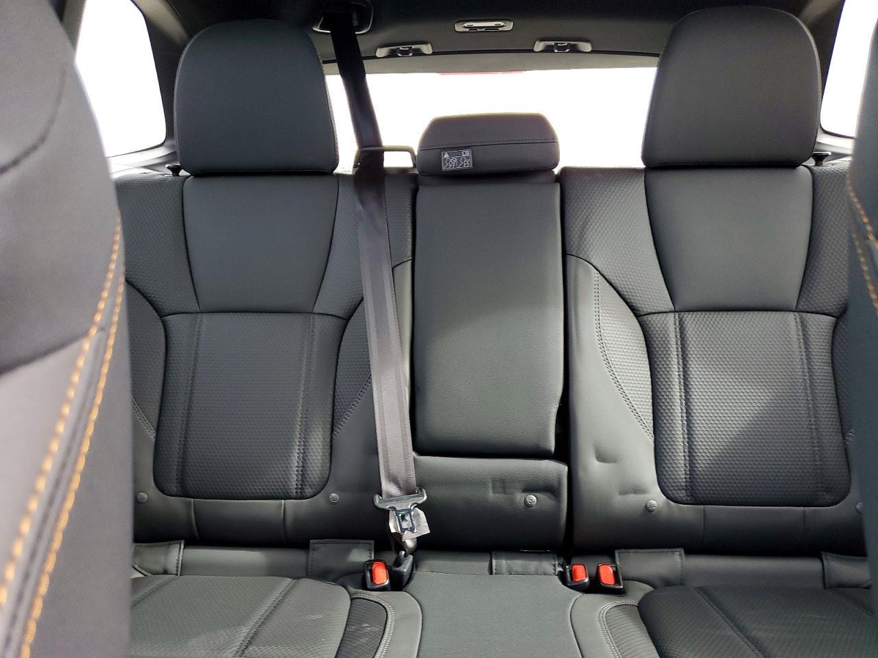 2024 SUBARU FORESTER