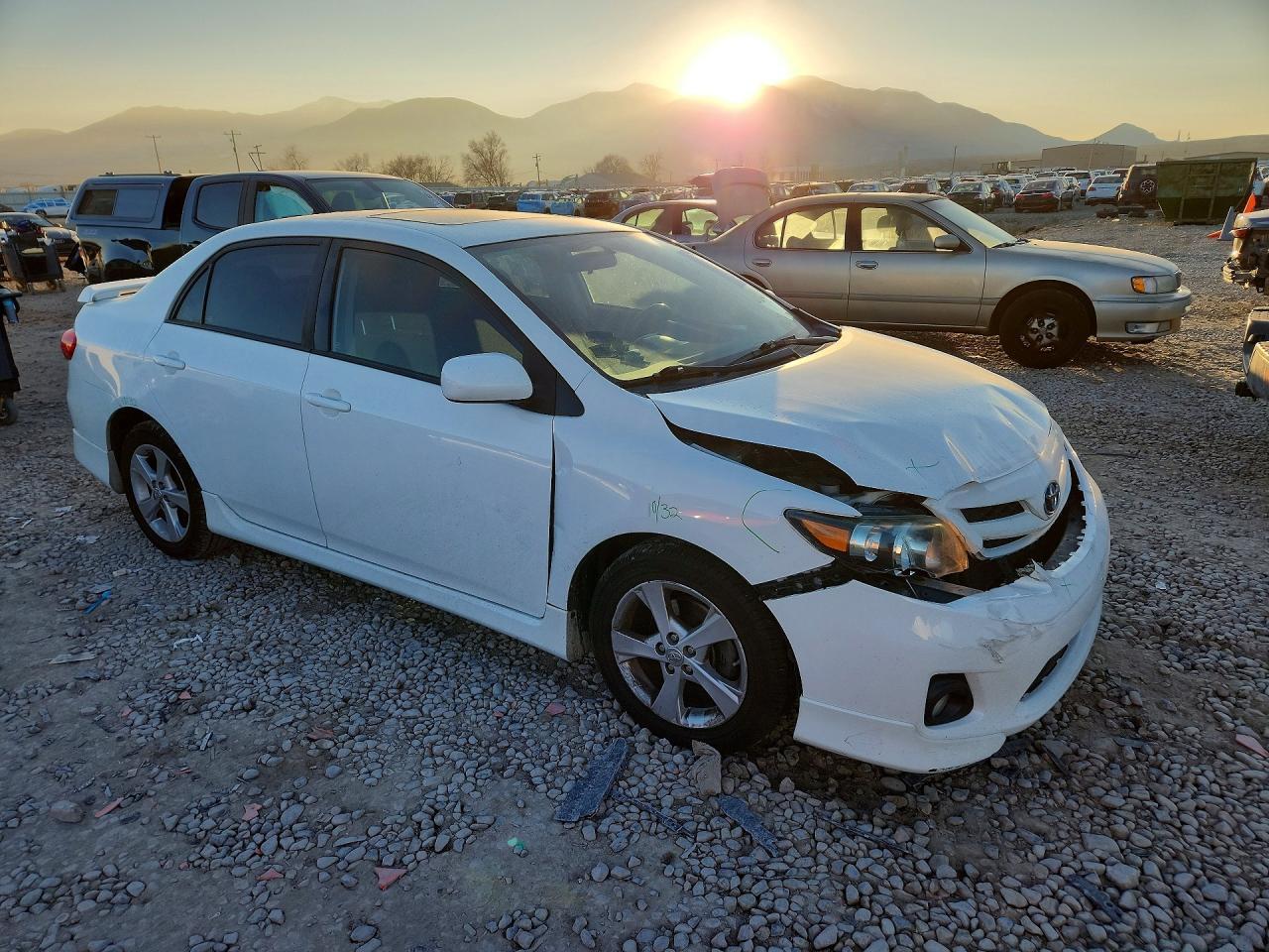 2012 TOYOTA COROLLA